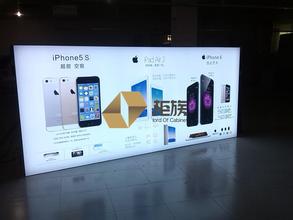背光源燈箱:燈箱鋁材料的優(yōu)勢