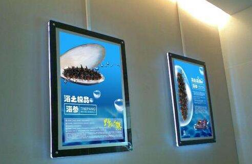 軟膜燈箱能不能放在戶外？